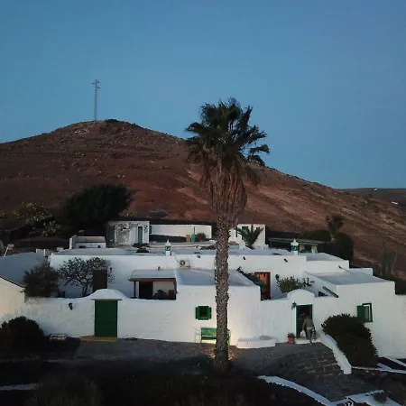 Casa Alegria アパート Los Valles